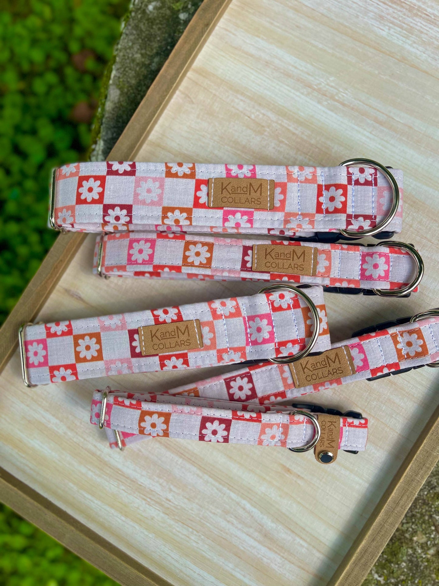 Petal & Paws Checkered Collar